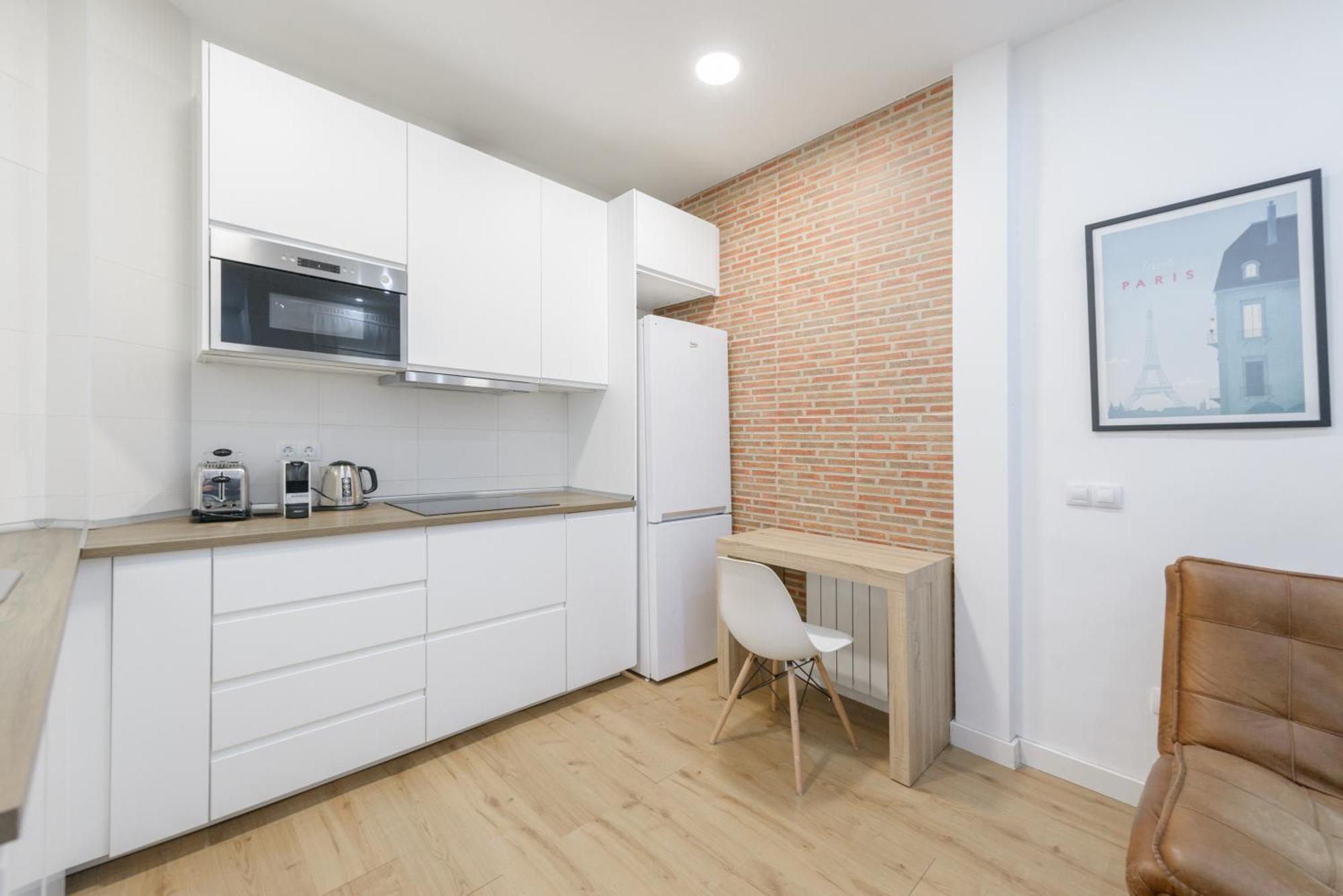 Apartmán Avila Calle, Precioso Estudio En Santiago Bernabeu-Estrecho En Segundo Piso Sin Ascensor Madrid Exteriér fotografie
