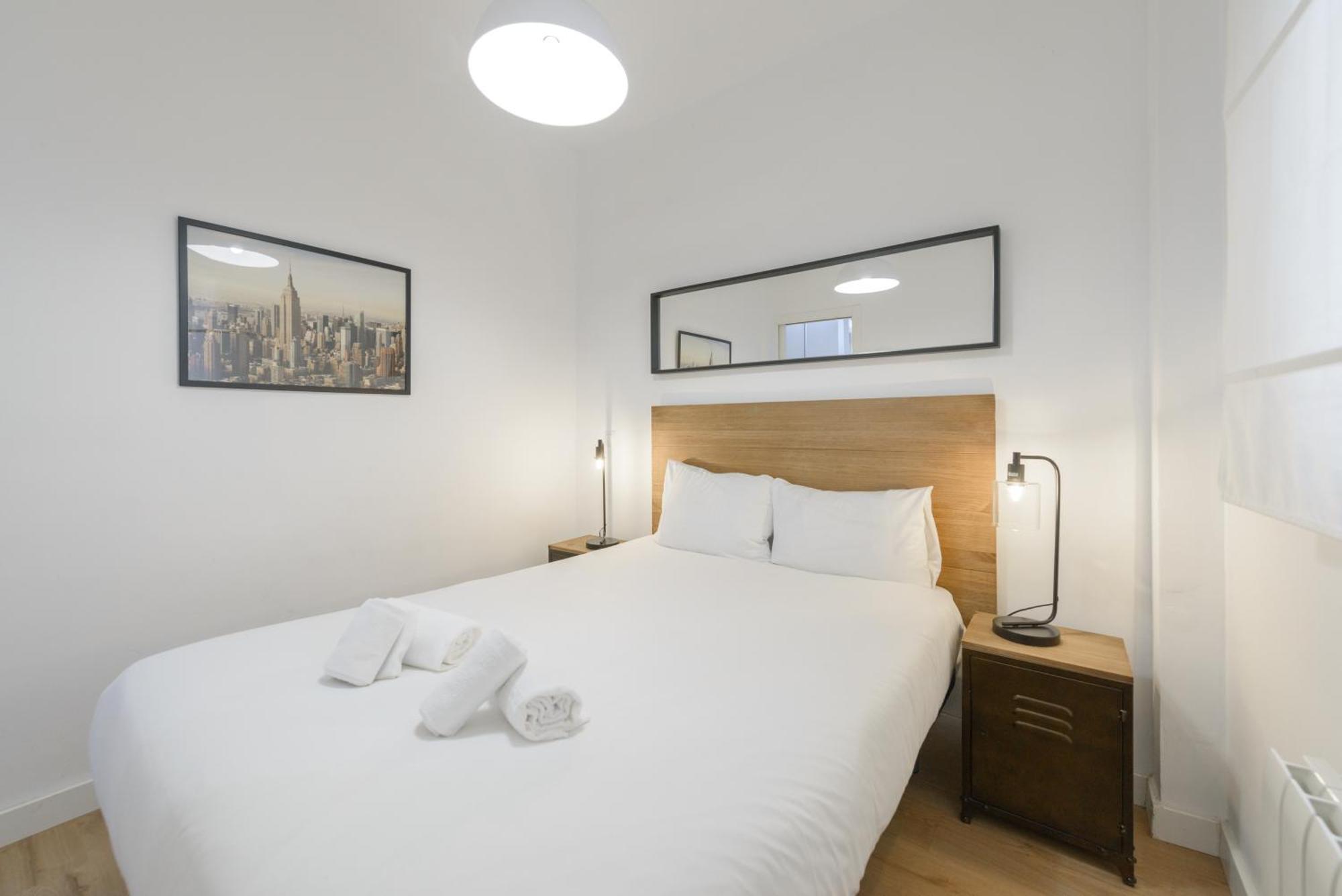 Apartmán Avila Calle, Precioso Estudio En Santiago Bernabeu-Estrecho En Segundo Piso Sin Ascensor Madrid Exteriér fotografie