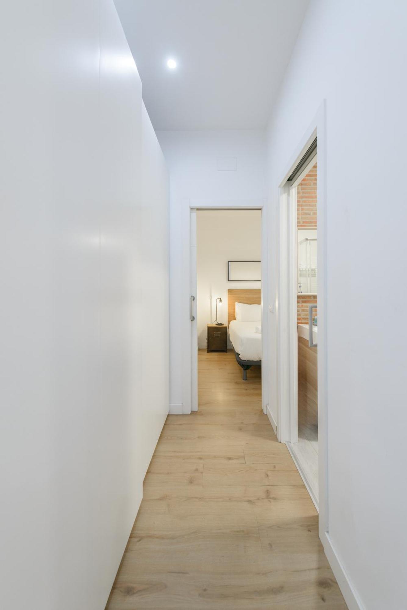 Apartmán Avila Calle, Precioso Estudio En Santiago Bernabeu-Estrecho En Segundo Piso Sin Ascensor Madrid Exteriér fotografie